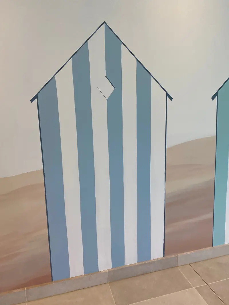 Détail d'une cabine peinte