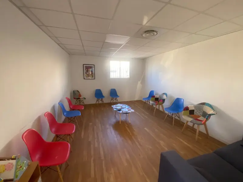 La salle d'attente aujourd'hui